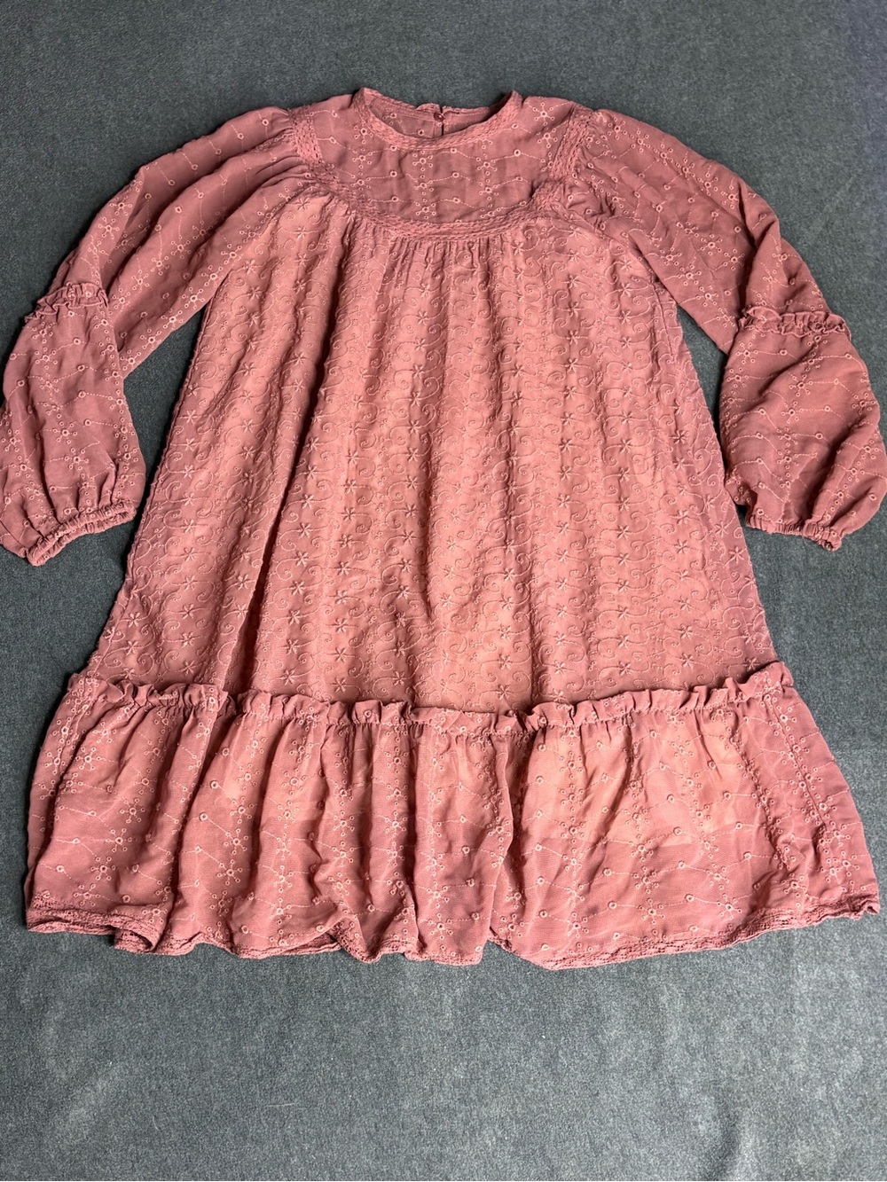 Zara Girls Dress With Embroidery  Vintage Mauve Pink Size 9 Years